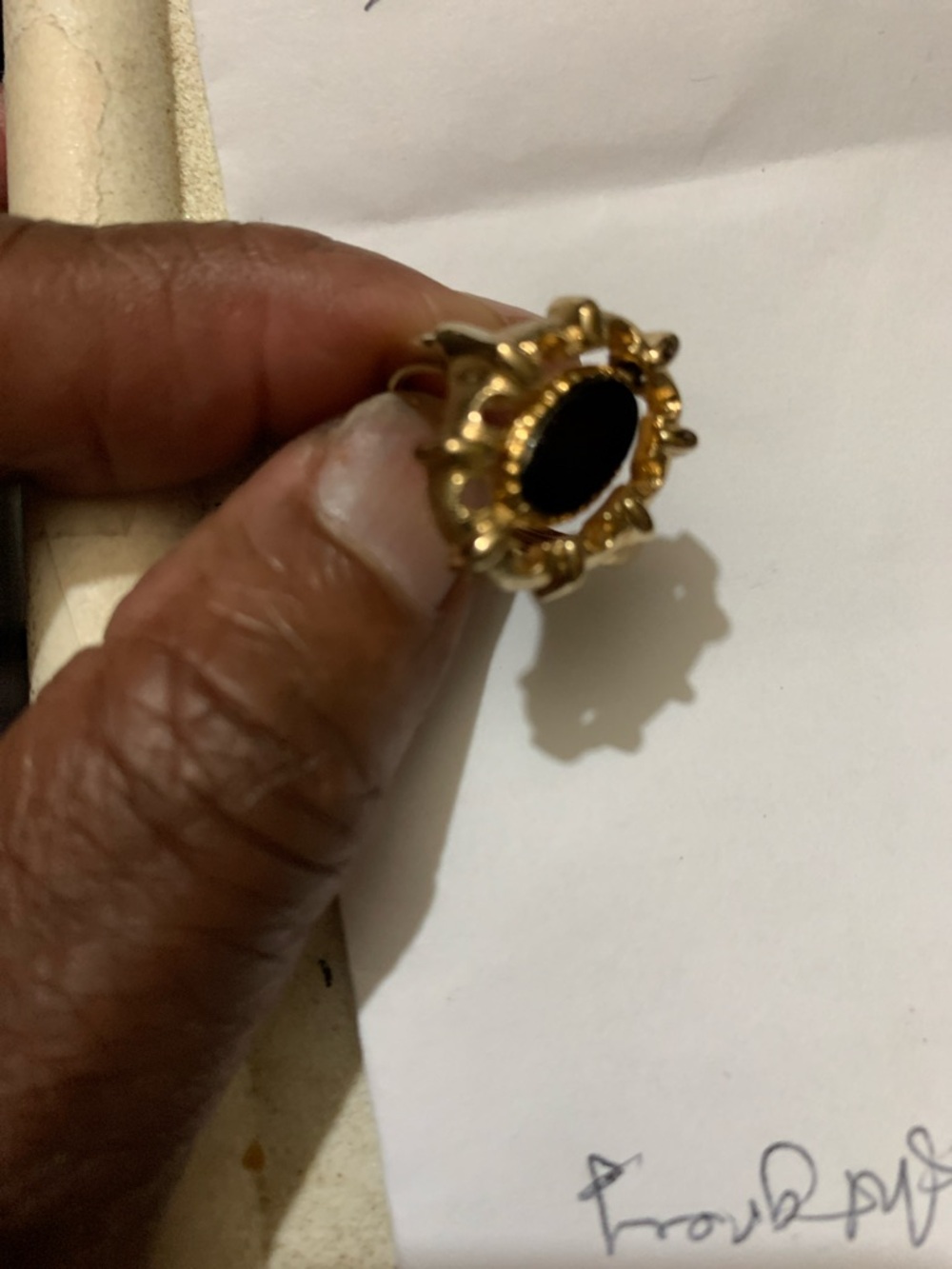 Avon Vintage Gold-Tone Lights & Shadows Reversible Flip Ring size 5